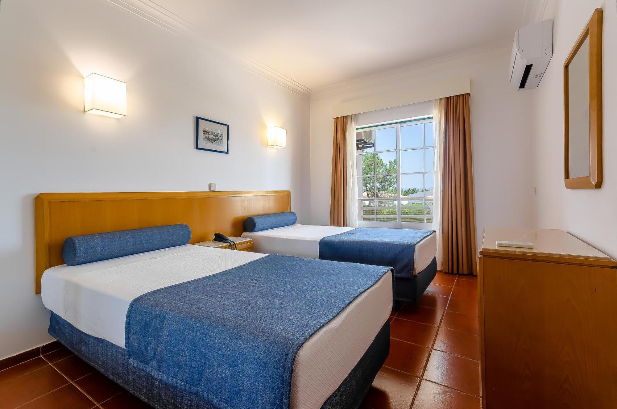 Turim Estrela Do Vau Hotel Portimao Bagian luar foto