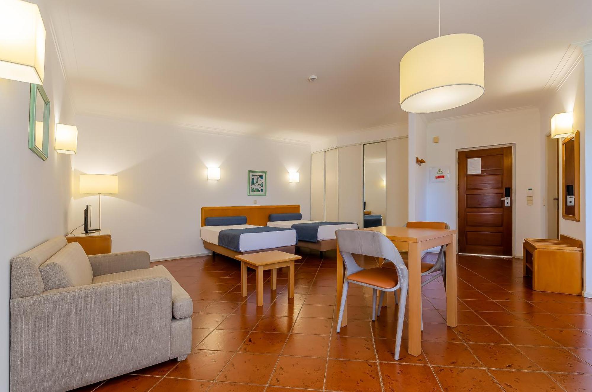 Turim Estrela Do Vau Hotel Portimao Bagian luar foto