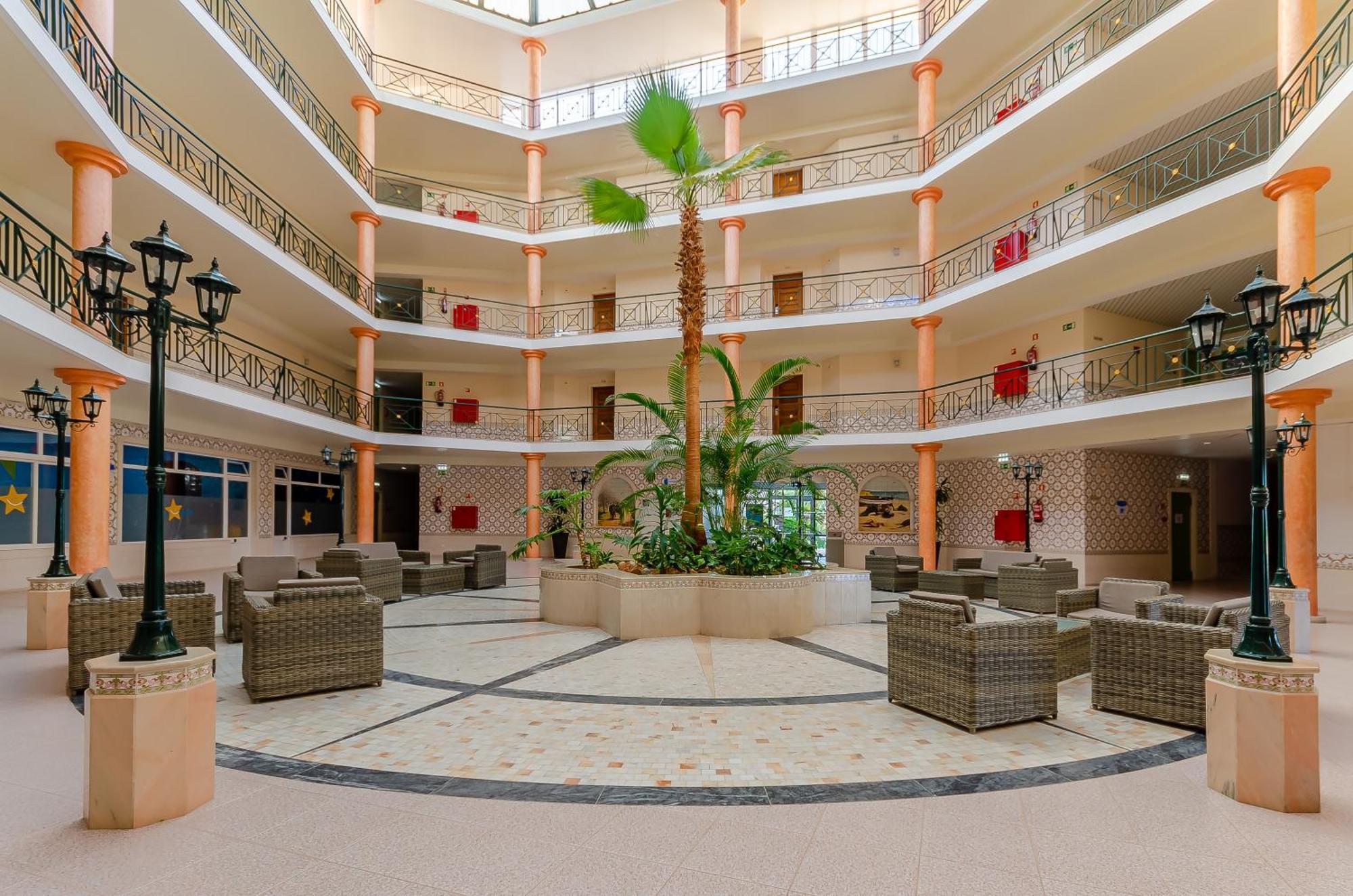 Turim Estrela Do Vau Hotel Portimao Bagian luar foto